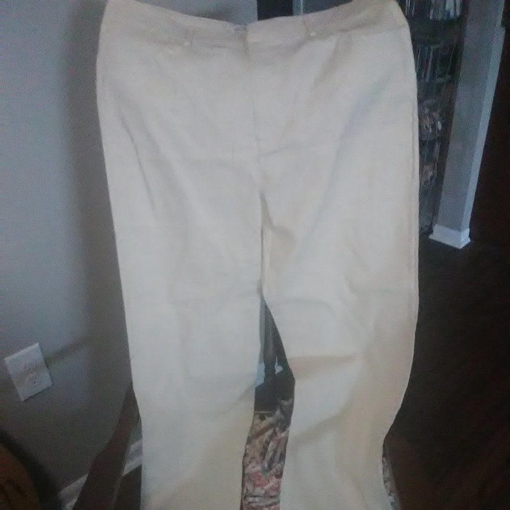Khaki dress pants with front pockets
